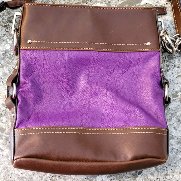 CHAPS Crossbody Purple & Brown purse - Picture 3 of 9